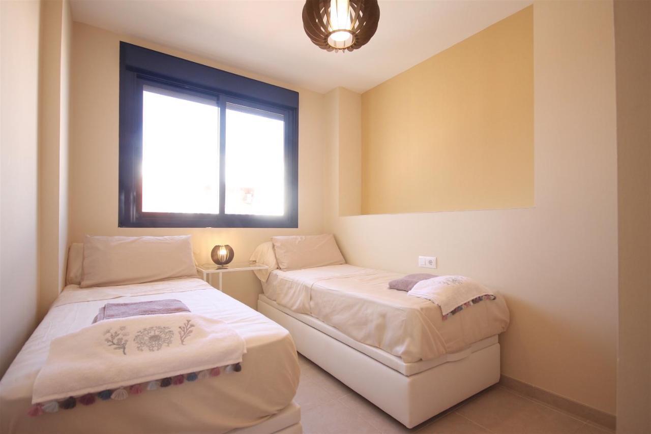 Apartamento Suenos De Mar Con Vistas Al Puerto By Costablancarent Денія Екстер'єр фото